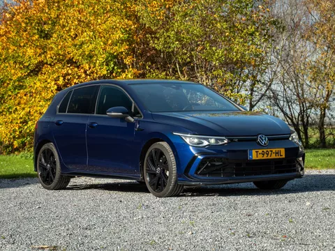 Volkswagen Golf 1.5 eTSI R-Line Business+ // panorama dak