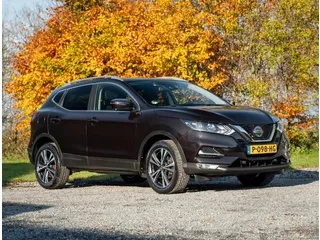 Nissan Qashqai 1.3 DIG-T N-Connecta // trekhaak // panorama dak