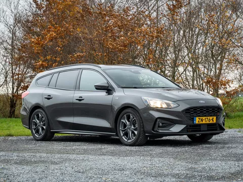 Ford Focus Wagon 1.0 EcoBoost ST Line // proefrit mogelijk