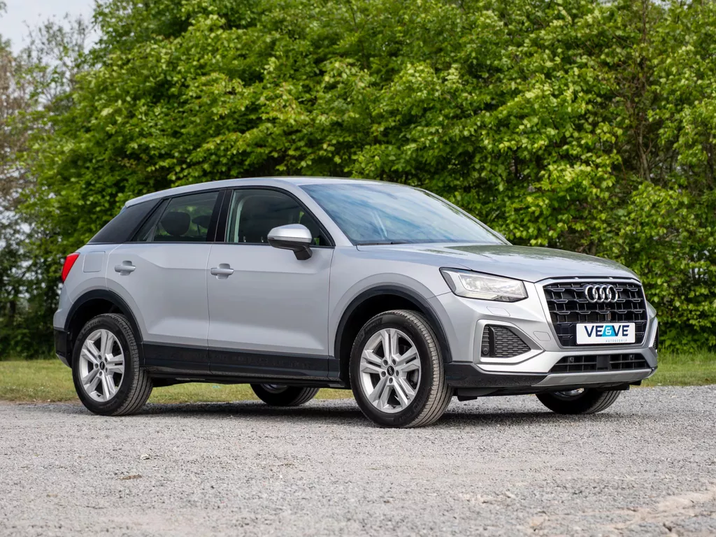 Audi Q2 35 TFSI S Edition // proefrit mogelijk