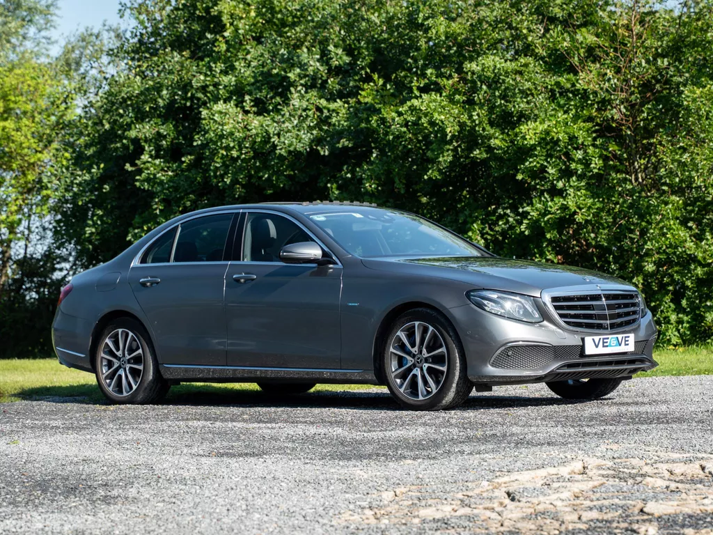 Mercedes-Benz E-klasse 350 e Business Solution AMG // proefrit mogelijk
