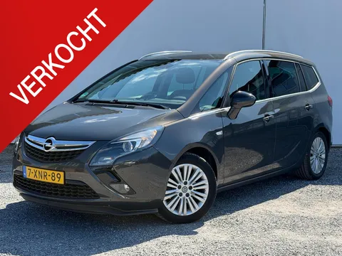 Opel Zafira Tourer 1.4 Business+ 7p. | Camera | Trekhaak | Climate | Navigatie